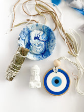Load image into Gallery viewer, Hamsa Dish and Evil Eye- Blue Gift Set
